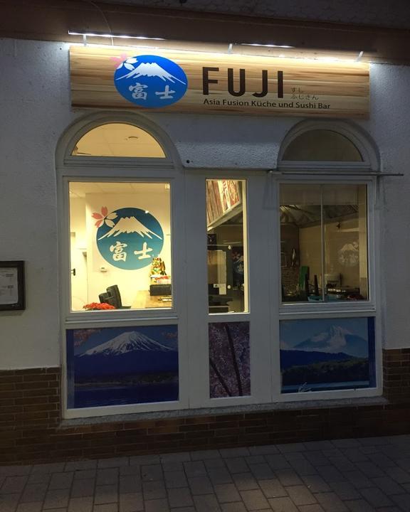 Fuji Asia Fusion Kuche und Sushi Bar