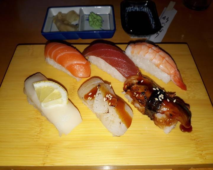 Nigiri Sushi